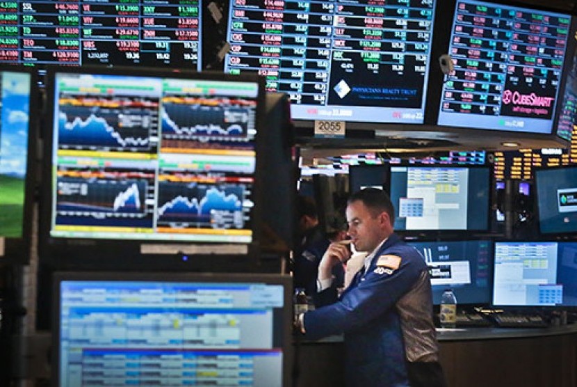 Wall Street Mencetak Sejarah: S&P 500 dan Nasdaq Raih Rekor Tertinggi Baru